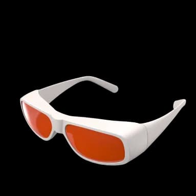 Protective eyewear