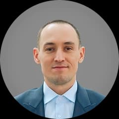 Роман Зотов
